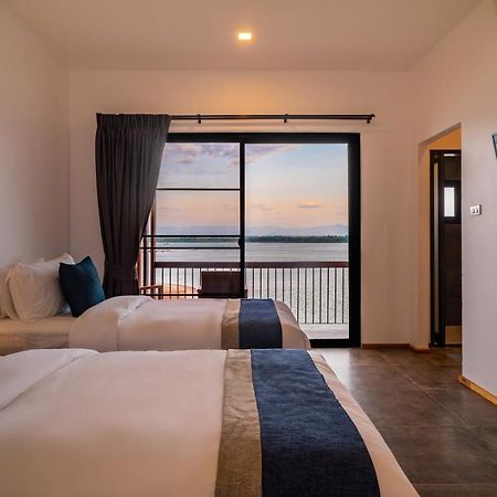 The Riviera Champasak Hotel Kültér fotó