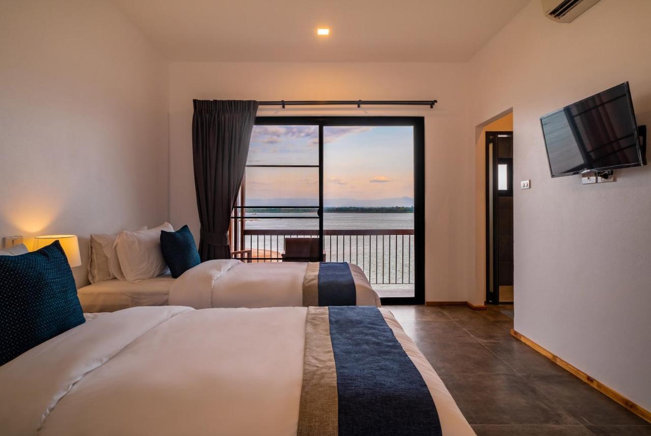 The Riviera Champasak Hotel Kültér fotó